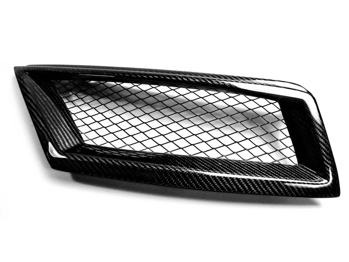 Tiida Carbon Grill (3)