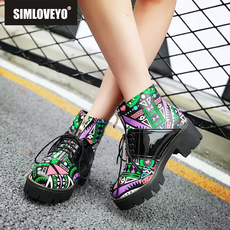 

SIMLOVEYO fashion new arrive Print Totem zipper lace up high quality pu ankle boots square heel platform anutumn winter