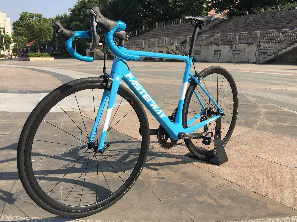Sale 700C carbon Road Complete Bike 22 Speed 105 5800 Groupset TAIWAN brand light blue sky FASTERWAY CLASSIC D brake 49/52/54/56/58 30 Sale 700C carbon Road Complete Bike 22 Speed 105 5800 Groupset TAIWAN brand light blue sky FASTERWAY CLASSIC D brake 49/52/54/56/58 30