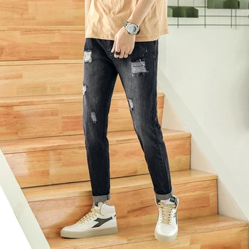 

2009 Summer Jeans Nine-minute Trousers Men's Small Foot Casual Pants Holes Nine-minute Trousers Wash Retro Men's Jeans in Water