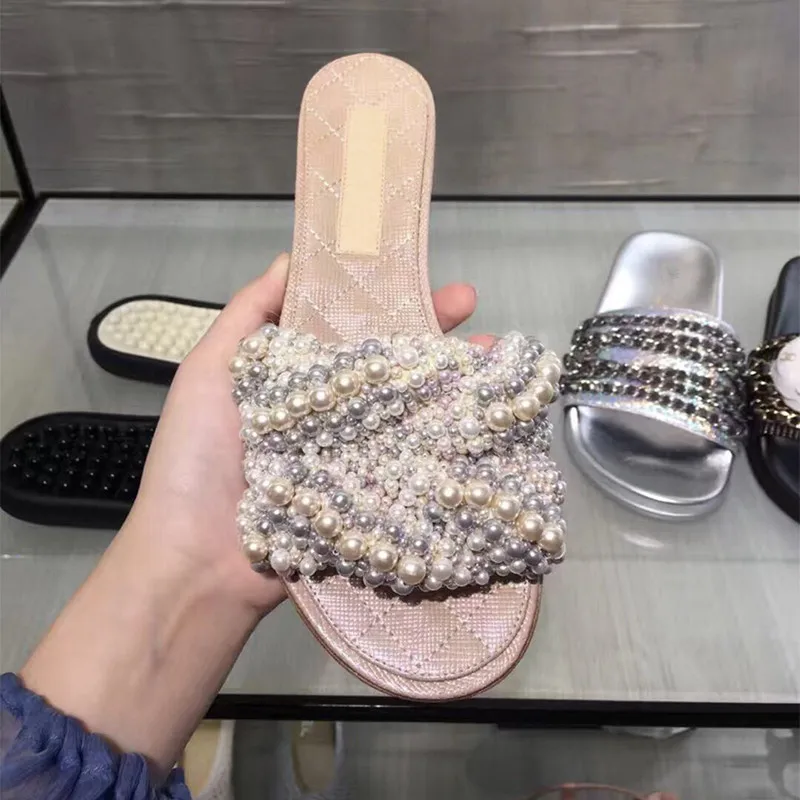 

Sandals Women New Arrival Pearl Grey Nude Outside Slipper Summer Soft Leather Beach Slides Shoes Women Top Brand 2019