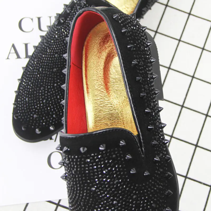 Black Suede Men Party Wedding Ventilation Casual Studded Shoes Sapato Masculino Metal Toe Men'S Flat Loafers Smoking Shoes Black Suede Men Party Wedding Ventilation Casual Studded Shoes Sapato Masculino Metal Toe Men'S Flat Loafers Smoking Shoes