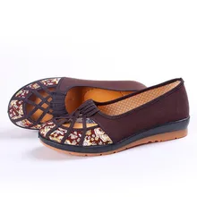 Zapatos planos étnicos de punta redonda con agujeros para mujer, zapatos de verano transpirables para madre, zapatos informales, mocasines de lona Vintage para mujer