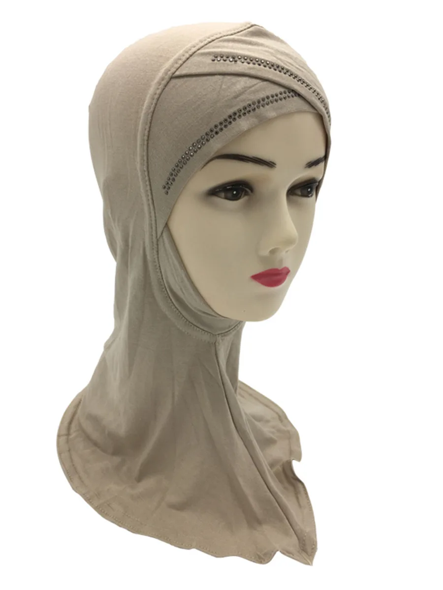 Простой мусульманский внутренний хиджаб крест со стразами шапочки под хиджаб шеи чехол для Для женщин хиджаба тюрбан хлопковый бант
