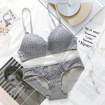 

Sexy Lace Bra Brief Set For Women Wireless Thin Cotton Breathable Comfortable Underwear Solid Lingerie Set