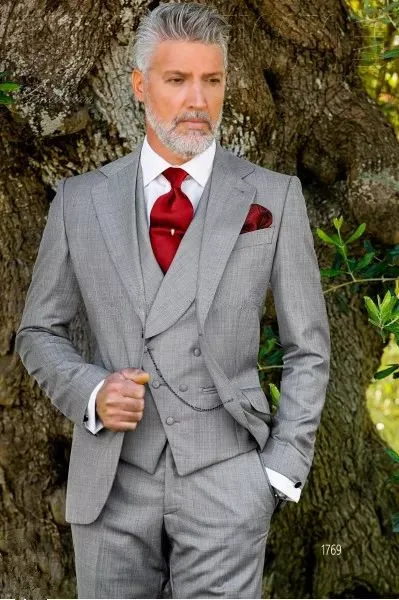 2019-Custom-Made-Men-Light-Grey-3-Pieces-Wedding-Groom-Suit-With-Pants-Slim-Fit-Men.jpg_640x640