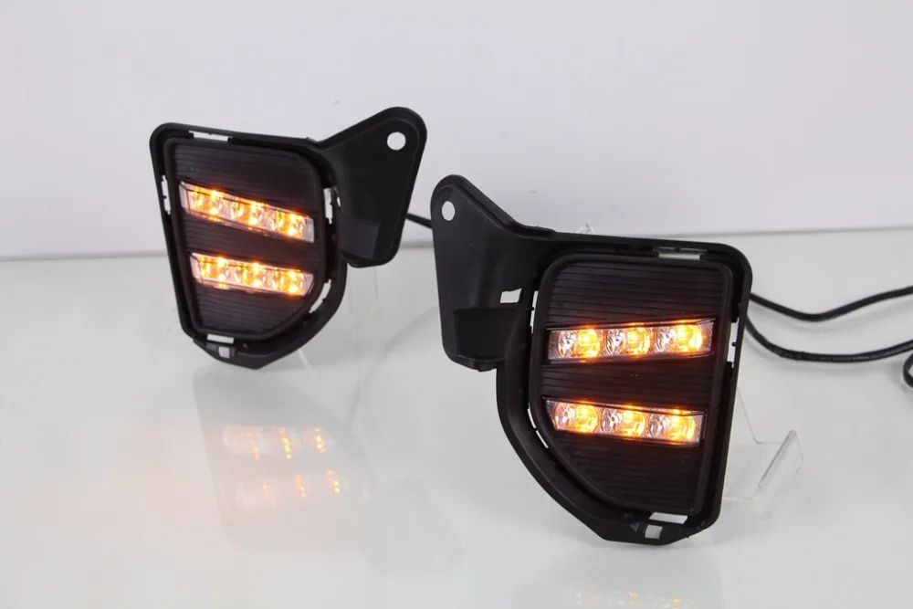 

Qirun led drl daytime running light for TOYOTA HIACE 2014-2016 with yellow turn signal,dimmer function and wireless control