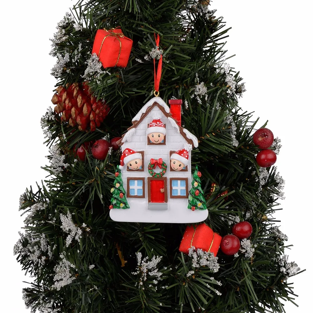 Wholesale Resin Bear Family Of 3 Christmas Ornament Personalized Gift Write Your Own Name For Holiday Home Decor Miniature Craft
