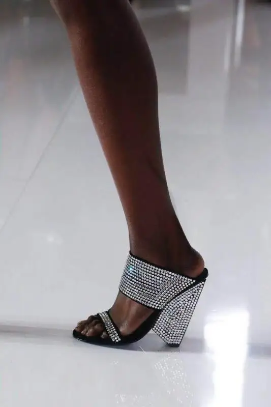 Laufsteg Stiefel Damen Pumpen Picture Transparente Keil Schuhe 2019 Heels Spike Spitz Volle As Sommer Sandalen Frauen as Kristall Picture ROnCqw7n