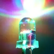 100 шт. 5 мм Красочный мигающий F5 красный, зеленый и синий светодиодный светодиод автоматический мигающий переменный светодиодный светильник s