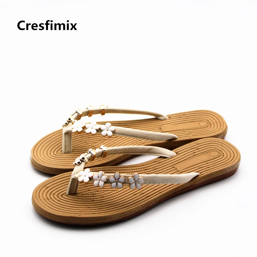 

Cresfimix women casual floral deco flip flops lady soft and comfortable beach flip flops woman's leisure and cool flat slippers