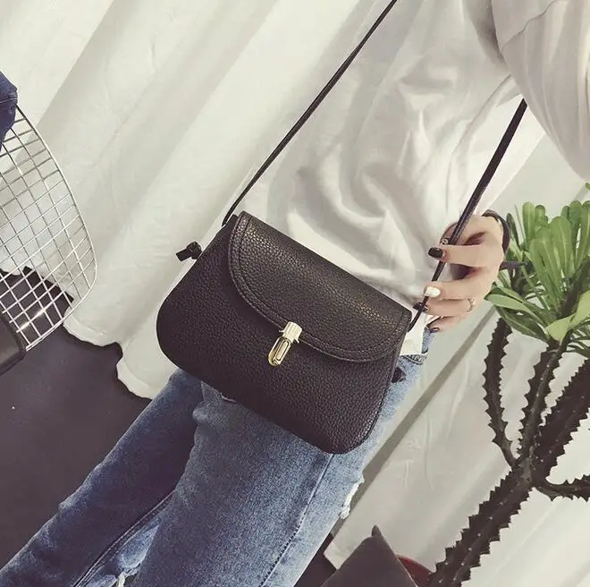 

Free Shipping Fashion new handbags High quality PU leather Women bag Clamshell Slug insert lock shoulder bag leisure Lady bag