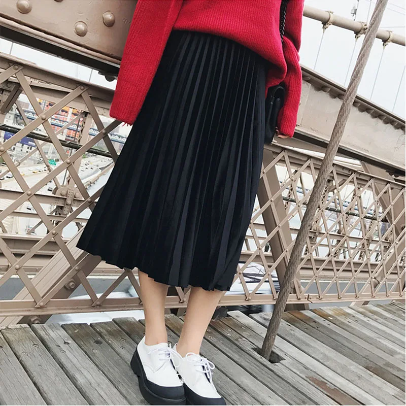 

Women Skirts 2019 Summer Long Metallic Silver Velvet Maxi Skirts High Waist Female Pleated Skirt Casual Solid Ladies Midi Skirt