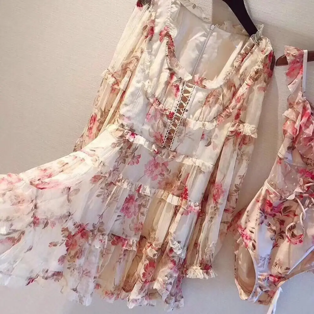 

2019 New Arrival summer Woman Mini Dress Floral Print Waist Hollow Out Lantren Sleeve Backless Sexy Nobel Woman Short Dress