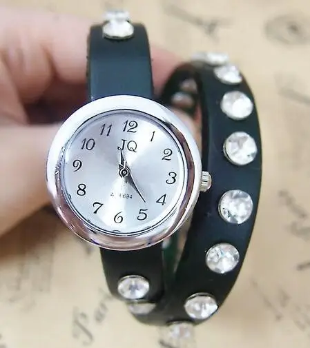 

Luxury Brand Leather Crystal Quartz Watch Women Ladies Fashion Bracelet Wristwatches Clock Female Relogio Feminino