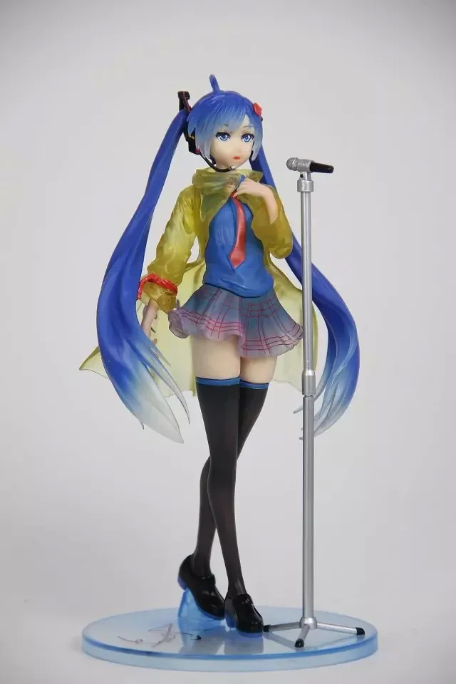 

23cm Hatsune Miku with mike Anime Collectible Action Figure PVC toys for christmas gift with retail box free shipping