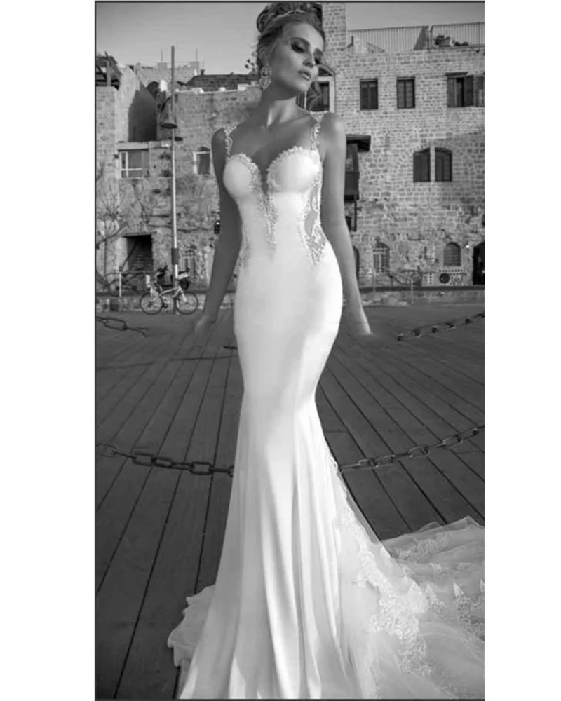 Bare Back Lace Wedding Dresses