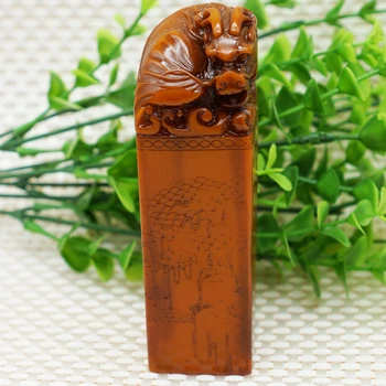 

Natural Shoushan stone, (Tian Huang color) small unicorn, calligraphy painting seal cutting seal