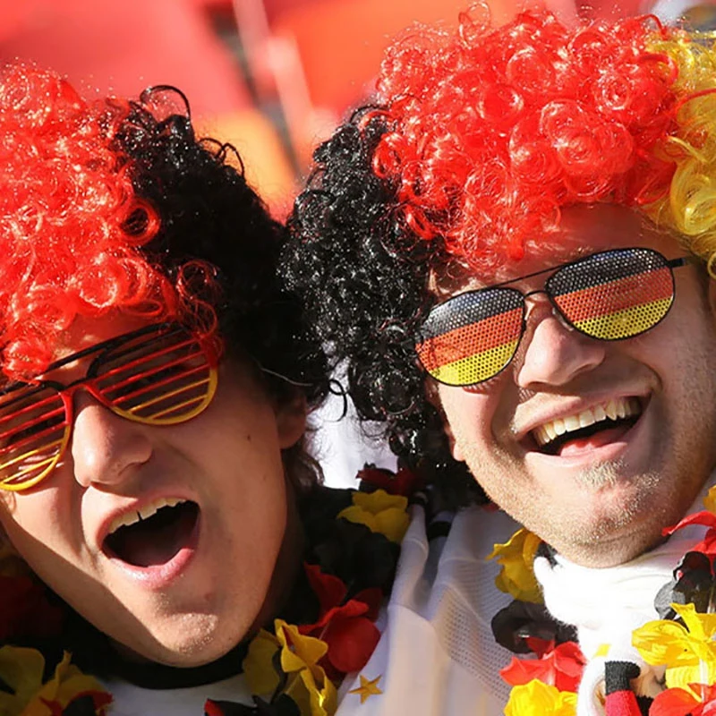 Новые футбольные парики фанаты национальный флаг цвет PED Черлидинг страсть парик Кепка