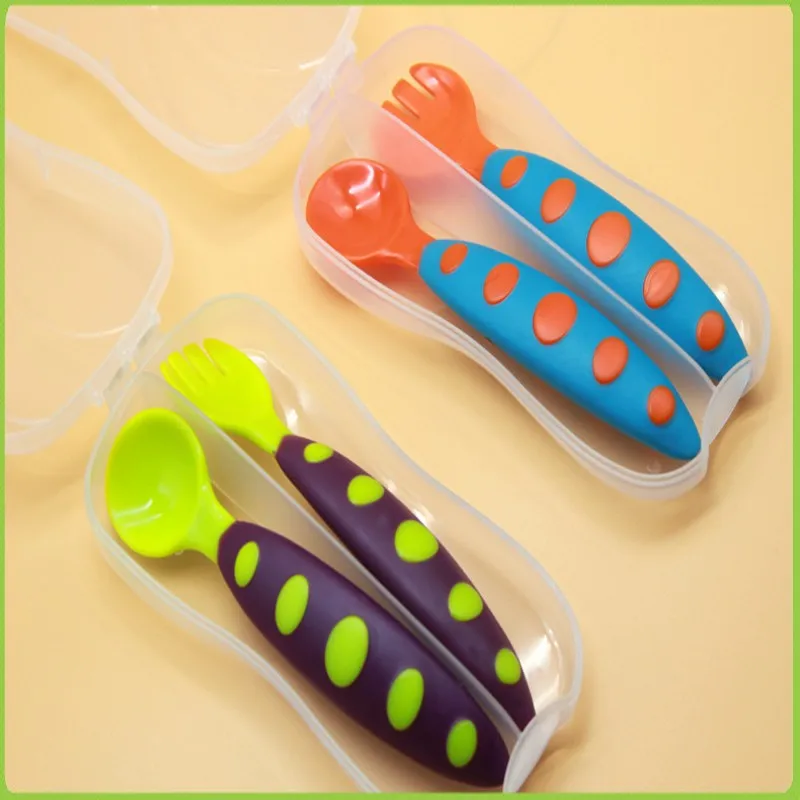 

2pcs/set Feeding Products Infant Double-color Spork combination Baby Handle LearningTableware Spoon+Fork with Storage Box
