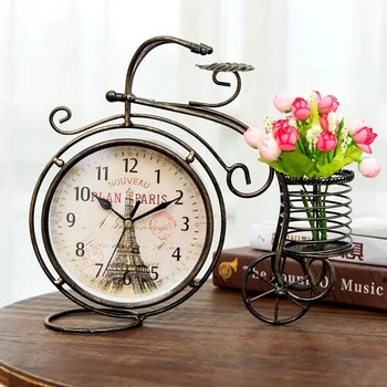 

Clock seat living room table personality clock creative desktop decoration pendulum clock decoration table clock LM5201027py