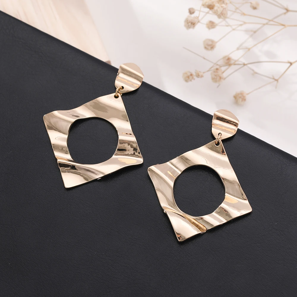 

2019 Earrings Large For Women Statement Earrings Geometric Golden Color Metal Pendant Earrings Trend Fashion Earrings Jewelry