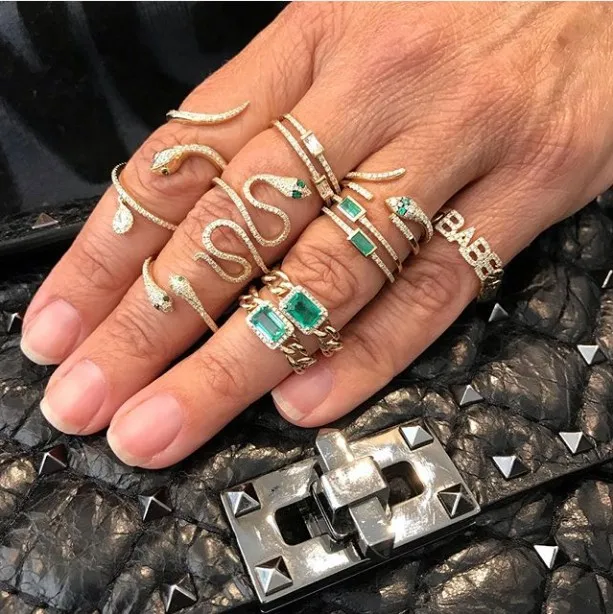 

2019 Top quality open resizable women charm fashion jewelry with white cubic zirconia CZ paved snake shape adjusted finger rings