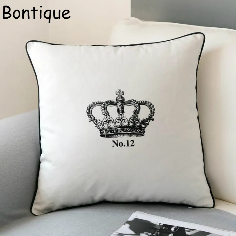 

Fashion White Imperial Crown Cushion Cover Chic Throw Pillow Case Modern Square Decorative Crown Pillows Covers Sofa Decor 18"