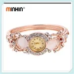 MINHIN цветочный узор дизайн для девочек часы Длинные ленты ремешок браслет кварцевые наручные часы женские подарок на день Святого Валентина