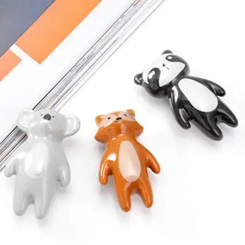 

Cartoon bear cute non-discoloration ceramic furniture handle Children's room kindergarten primary school grade handmade color