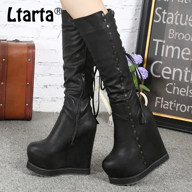

2019 New Star Models Wild Skinny Legs Sexy Fashion High Boots 2017 Winter New Ribbons Sponge Cake Thick women's Boots ZYW-950-2
