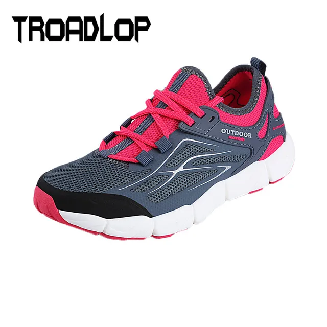 white leather slingback pumps