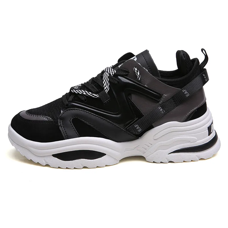 Стильная мужская повседневная обувь для влюбленных пар; кожаные кроссовки на платформе в стиле Харадзюку на толстой плоской подошве; теннисные кроссовки на танкетке для прогулок - Цвет: Black