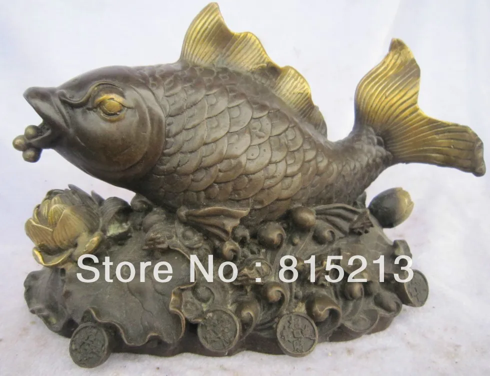 

wang 000933 8"Chinese Bronze Gilt Animal Wealth Fish goldfish barracuda On Lotus Statue