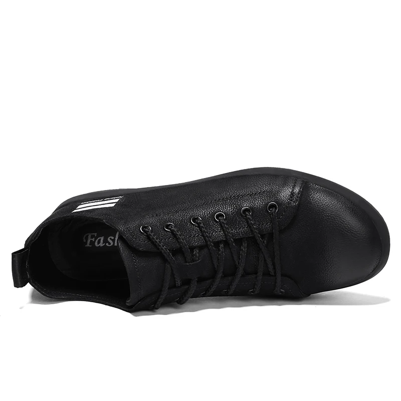 black sneakers for men (3)