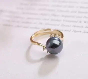 

VC98 925 Sterling silver ring with box