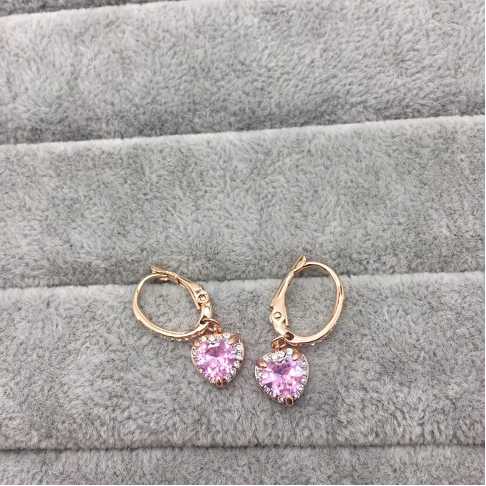 

SWA RO 2019 Original New ONE Pierced Earrings Women's Light Pink Heart Shaped Crystal for Mother's Girl Anniversary Gift 5456979