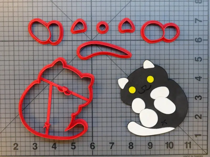 JB_Neko-Atsume-Socks-266-836-Cookie-Cutter-Set-Video-Game-Character-266-836_
