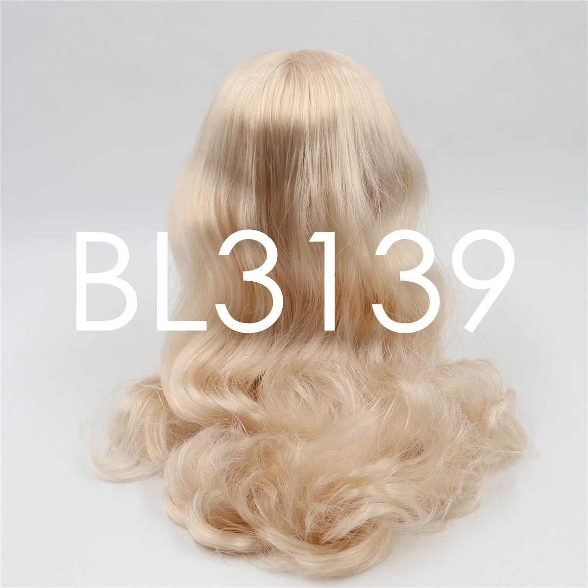 Neo Blythe Doll Champagne Hair with Takara RBL Scalp Dome 1