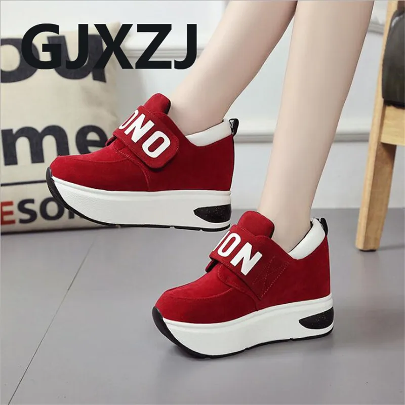 

Thickened in the thick bottom with the spring and autumn Korean version of the sponge cake wild casual student shoes
