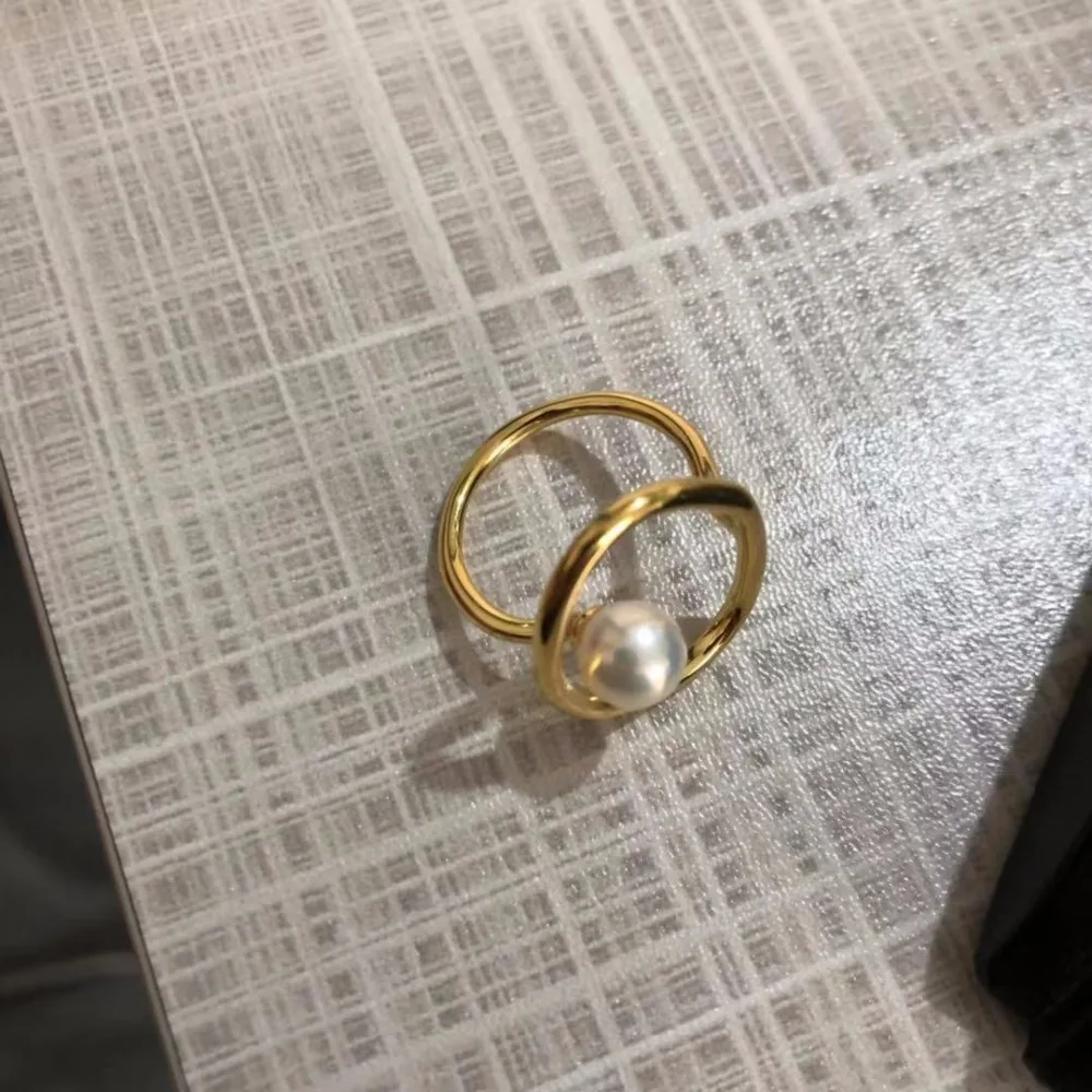 10297092546_1306537205