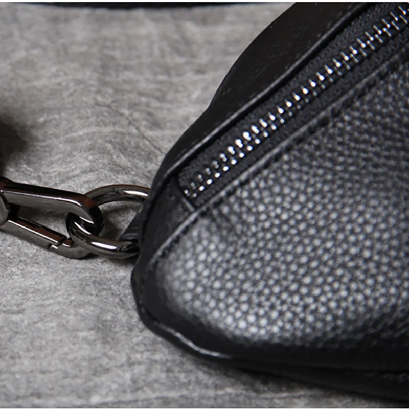 AETOO Personality casual head cowhide chest bag men's leather shoulder slant bag