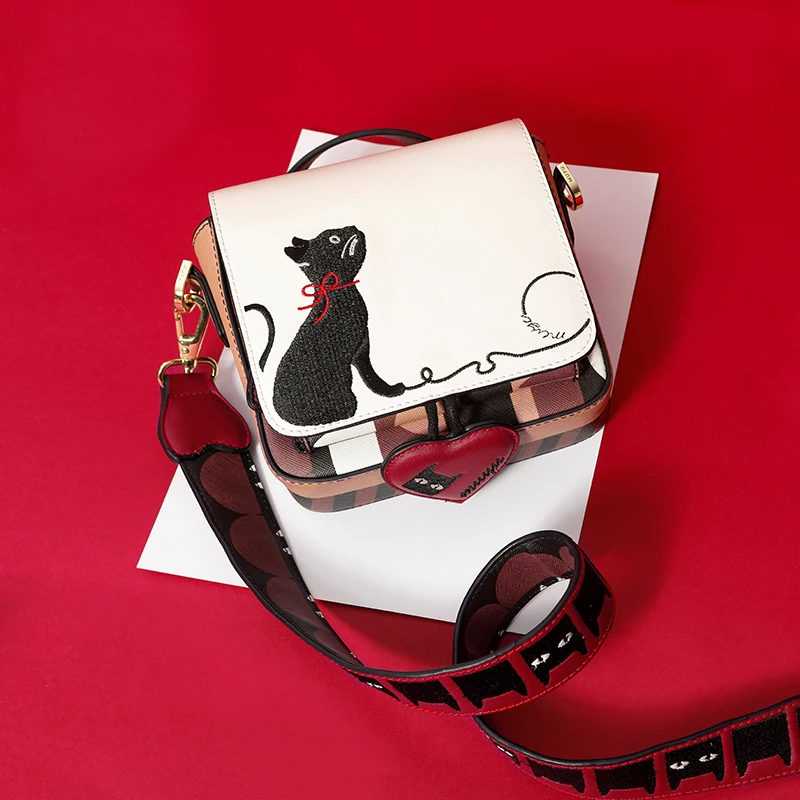 

2019 New Summer Black Cat Wide Straps Shoulder Messenger Bags High Quality Genuine Leather Women Purse and Handbags