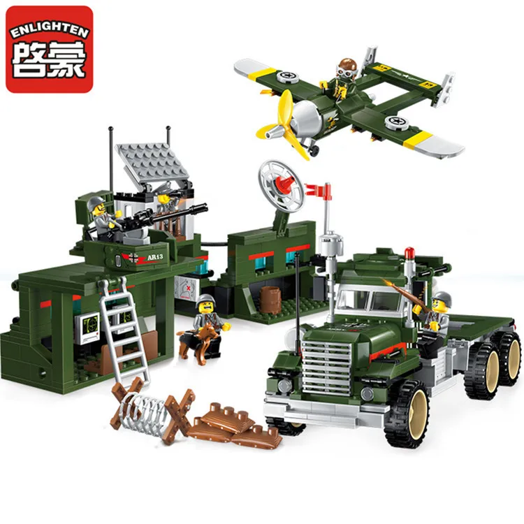 

Plastic Building Block 1713 Military Series Move Work War Chariot Building Block Boy Alpinia Oxyphylla Toys Gift