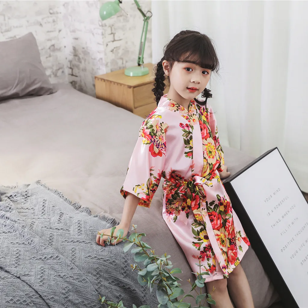 Одежда для малышей для девочек пижамы Цветочный шелковый атлас кимоно халаты халат пижамы Одежда для девочек изысканные наряды пижамы