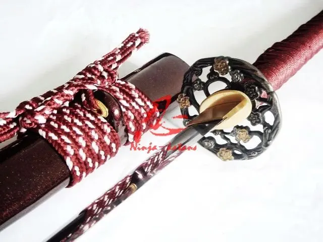 

Clay tempered t-10 blade katana plum blossom tsuba sword sharpened