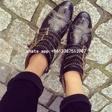 Г., модные короткие ботильоны знаменитостей женские пряжки с заклепками, обувь с заклепками Женские винтажные бархатные ботинки для верховой езды на молнии на низком каблуке