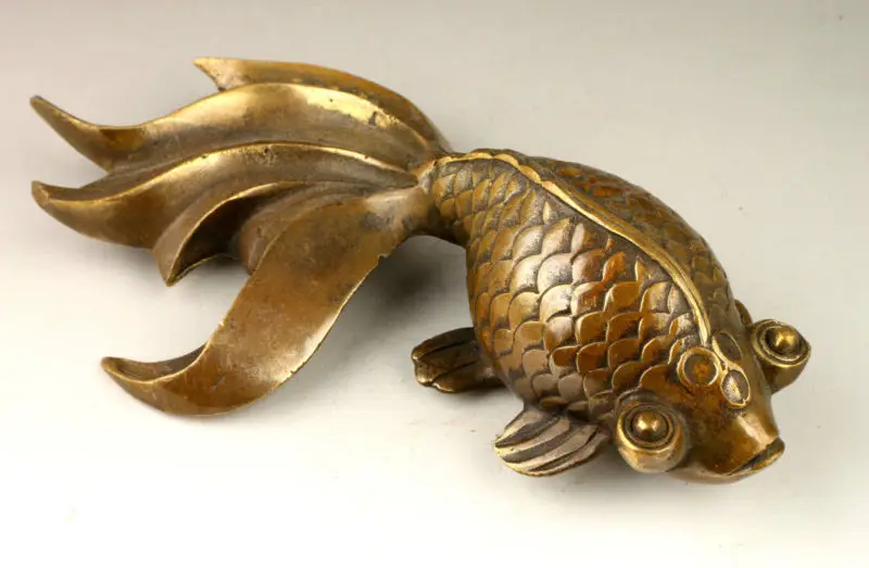 

Chinese Old Collectable Handwork Decoration Old Copper Lovely Goldfish Statue