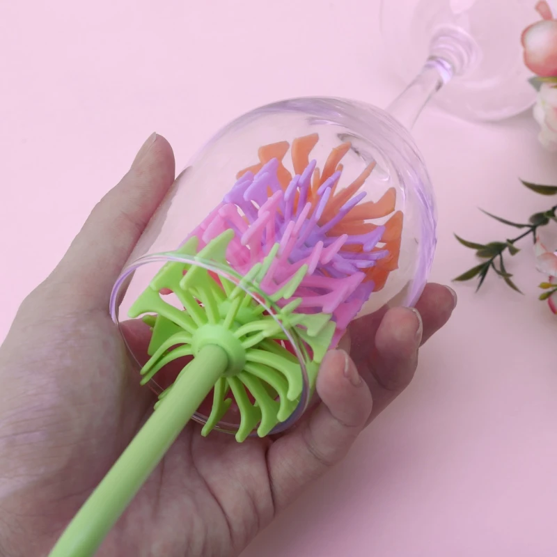 

Rainbow 360 Rotation Silicon Baby Milk Feeding Bottle Brush Nipple Cleaning Tool