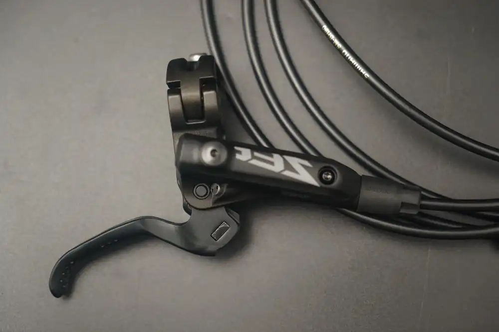 Shimano Zee M640 Hydraulic Disc Brake 4 Piston MTB Brake Pair set